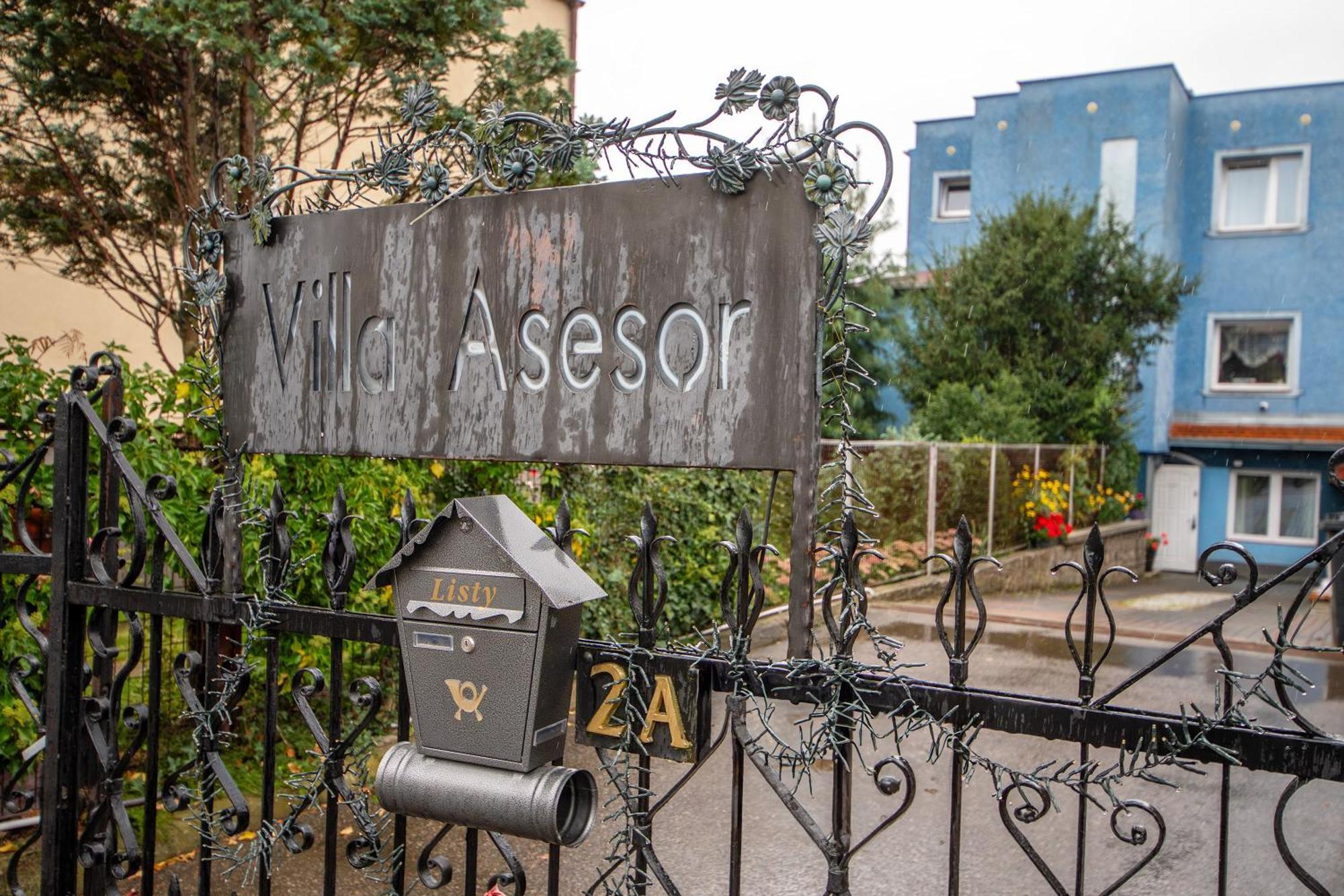 Villa Asesor Gdańsk Exteriör bild